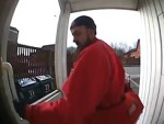 [corona] What An Absolute Cunt This Postie Is
